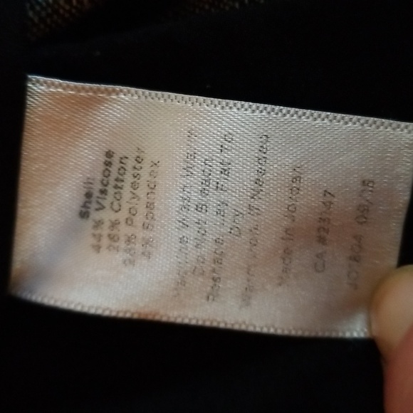 Talbots gray pants. Size 8 petite. - Picture 8 of 8